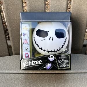 YAHTZEE The Nightmare Before Christmas Edition Dice Game Brand New Halloween